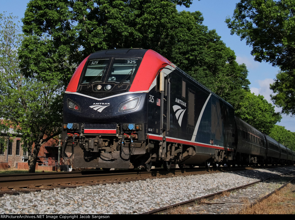 Amtrak 80